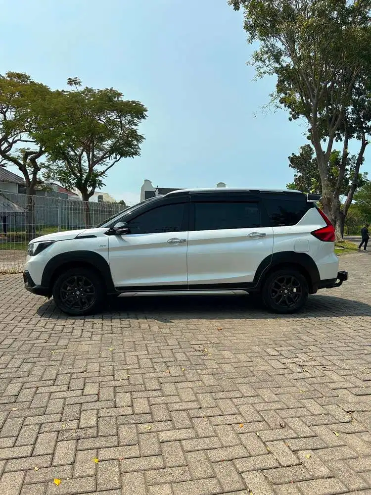 Suzuki XL7 2025 Hybrid