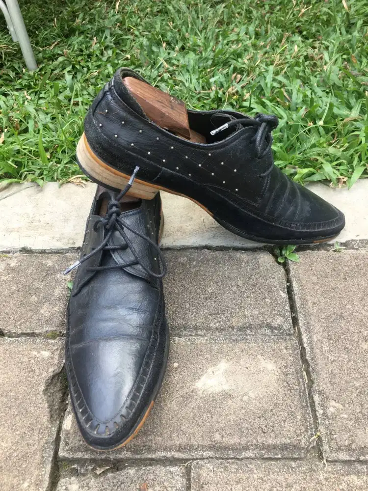 Sepatu Second Original Kulit Oxford Playboy