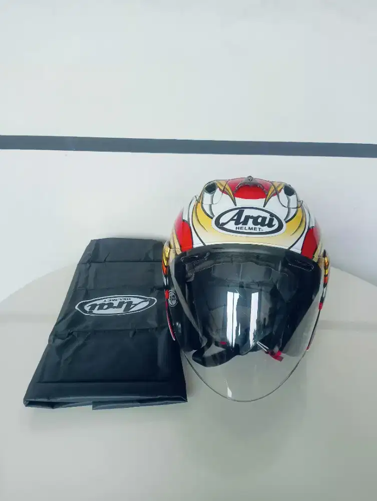 For sale Helmet Scoot Copy Arai Motif SIZE L