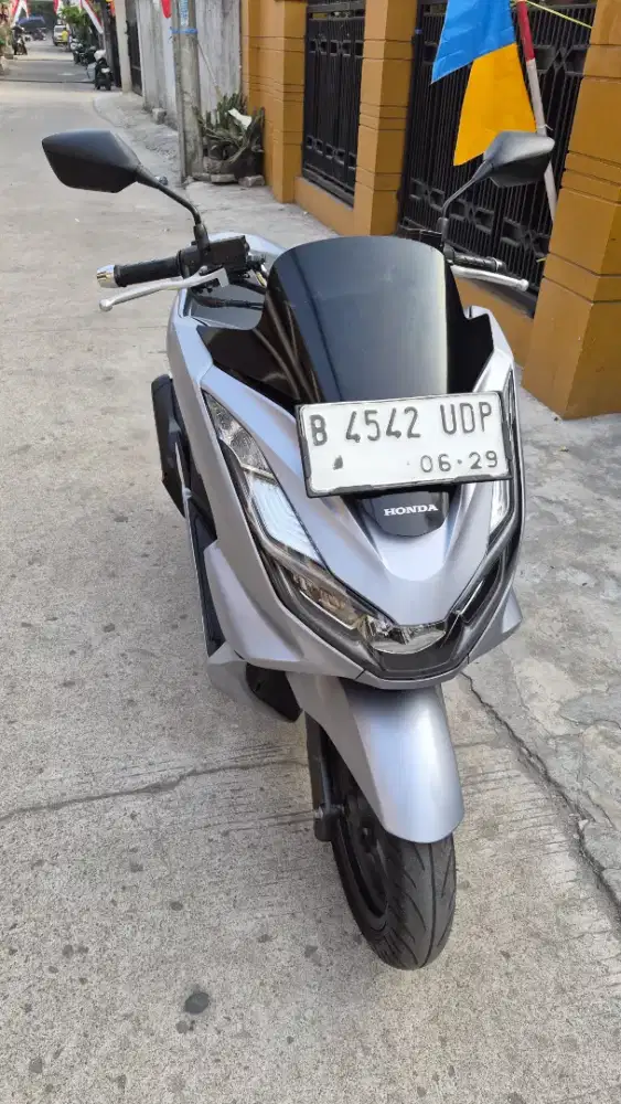 PCX 160 2024 kilometer rendah siap pakai