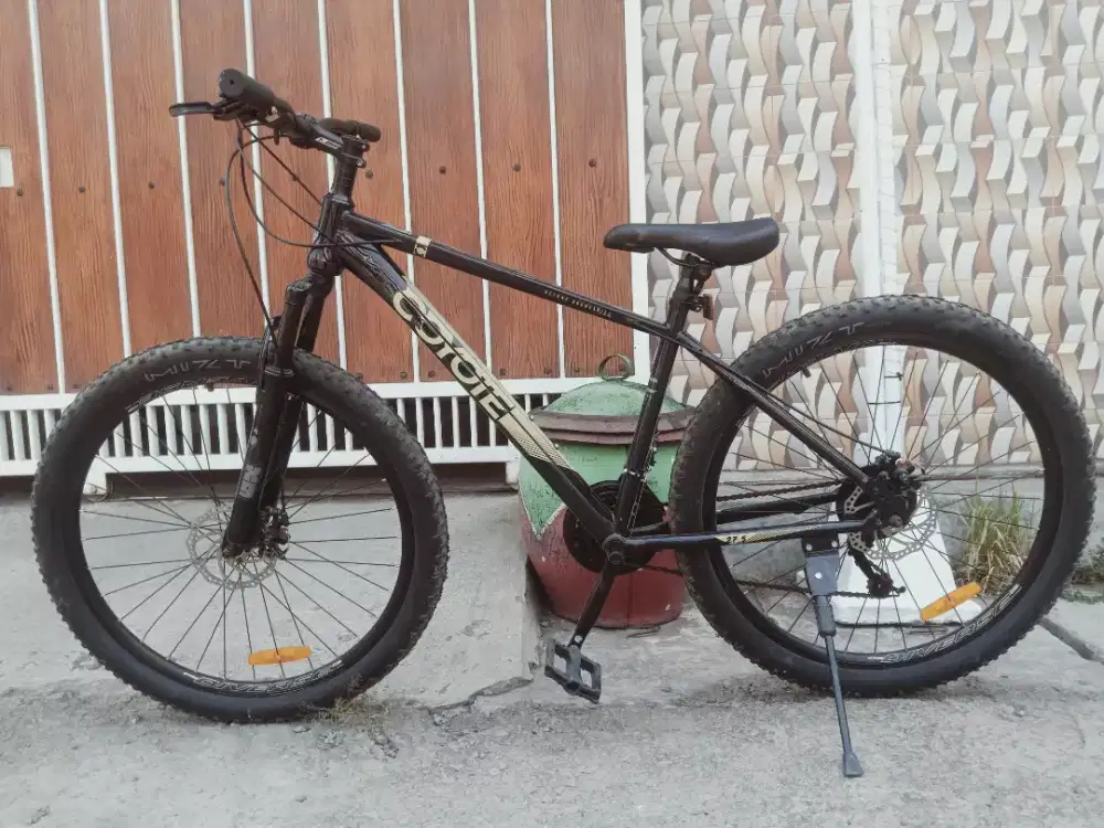 Sepeda gunung merk element coyote