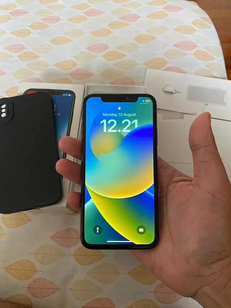 Jual Cepat Iphone X 64 GB. Kode PA/A. Kondisi 90% mulus