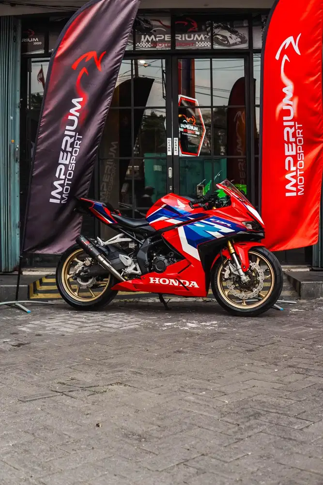 CBR 250RR SP QS TRICOLOR