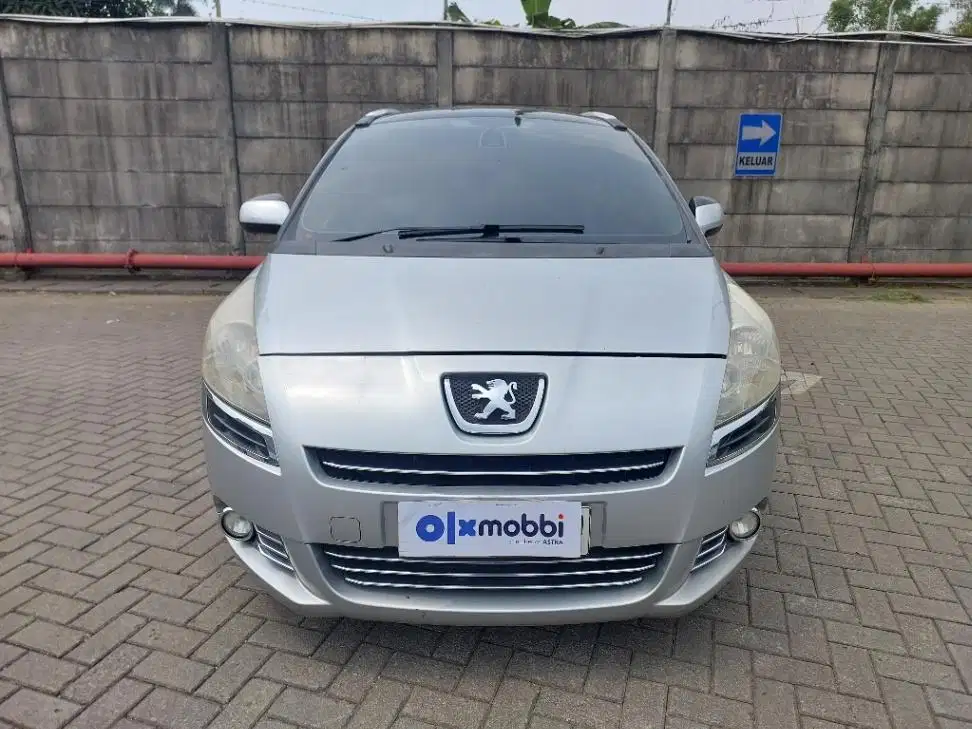 LOW DP Peugeot 5008 1.6 Bensin-AT 2011 NID