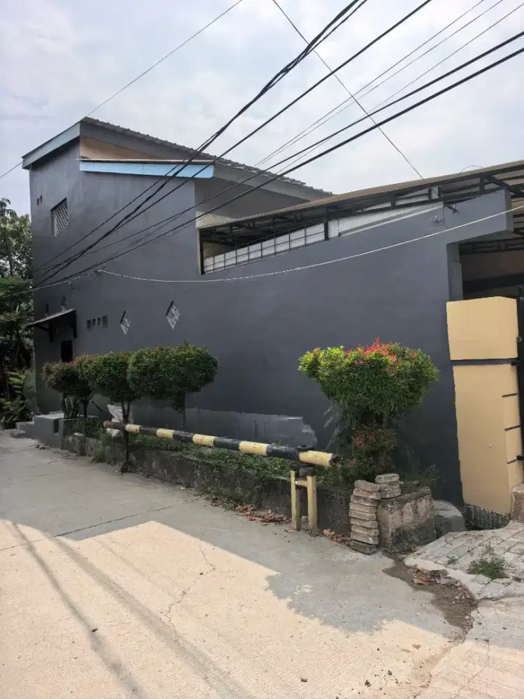 DiSewakan Rumah Siap Huni Secepatnya tinggal cuss di Harapan Indah
