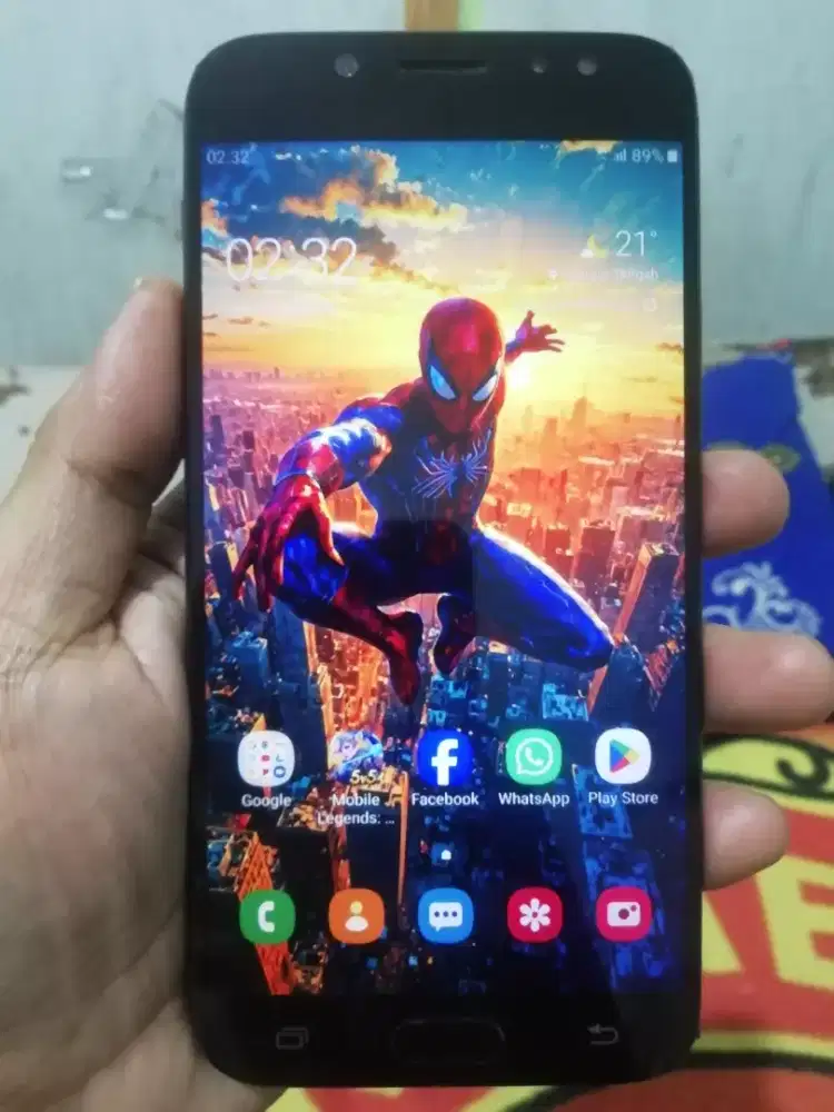 Samsung galaxy J7 pro 4G 3/32 layar 5.5 inchi full black