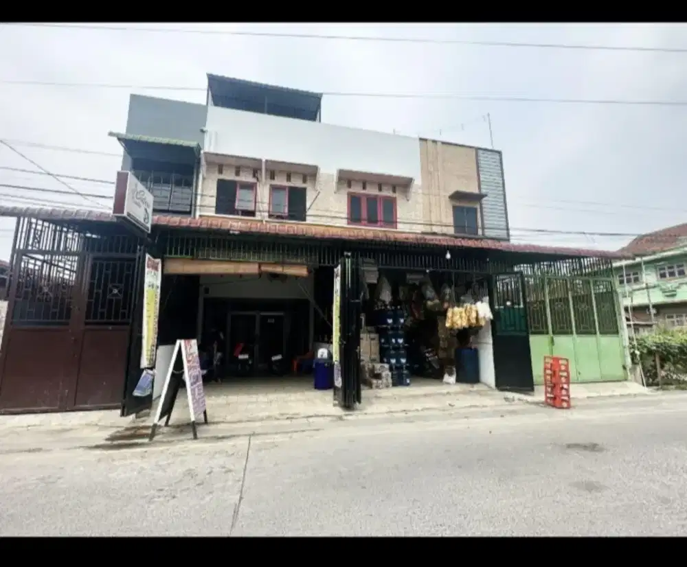 DIJUAL RUKO TIGA LANTAI FULL KERAMIK