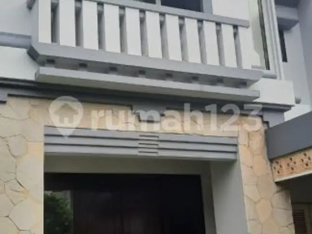 Rumah SHM Bagus hadap Selatan kawan prestigius  The green bsd