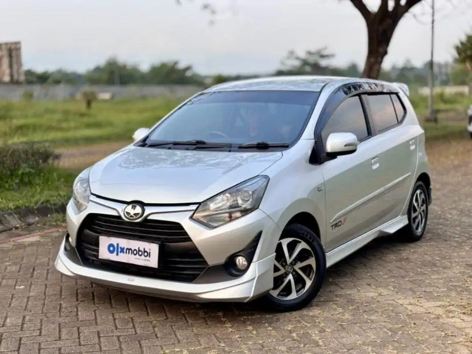 Toyota Agya 1.2 G TRD Sportivo Bensin-AT 2018 Silver NIV