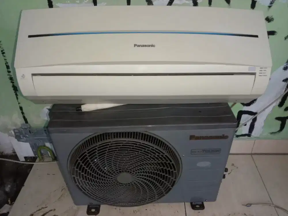 Menerima AC bekas rusak