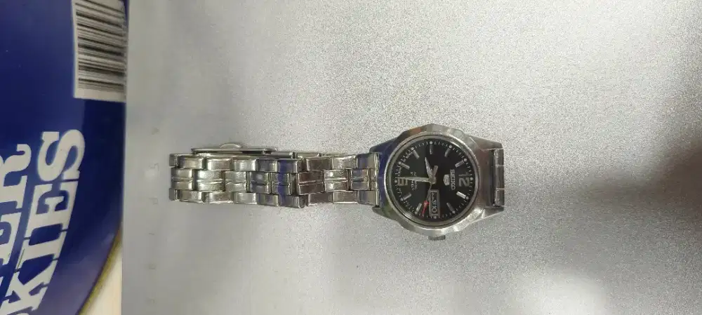 di jual jam ori cwek seiko 5 otometic