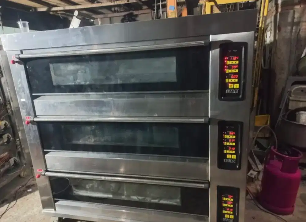 Oven gas automatis 3 deck isi 9 tray Getra digital temperatur display