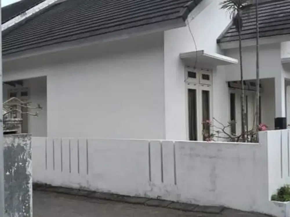 Rumah Dalam Ringroad Barat Banyuraden Gamping Sleman