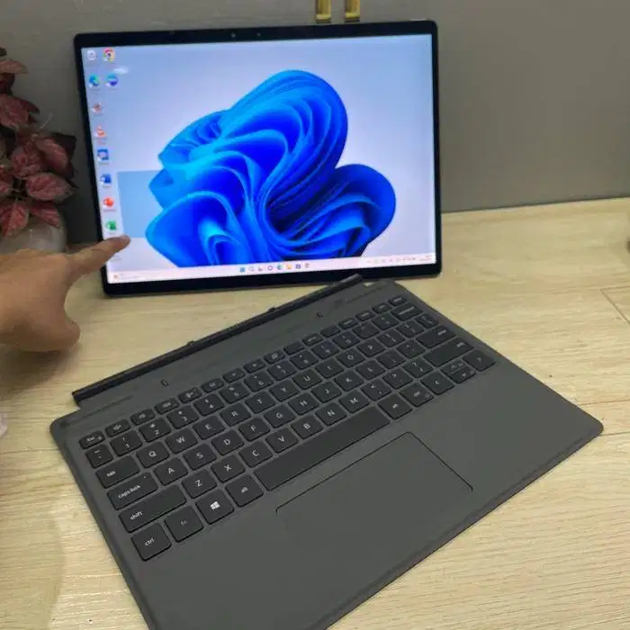 LAPTOP PELAJAR & KARYAWAN DELL 7320 2IN1 I5-11 16/256 13 IN TOUCH *RET