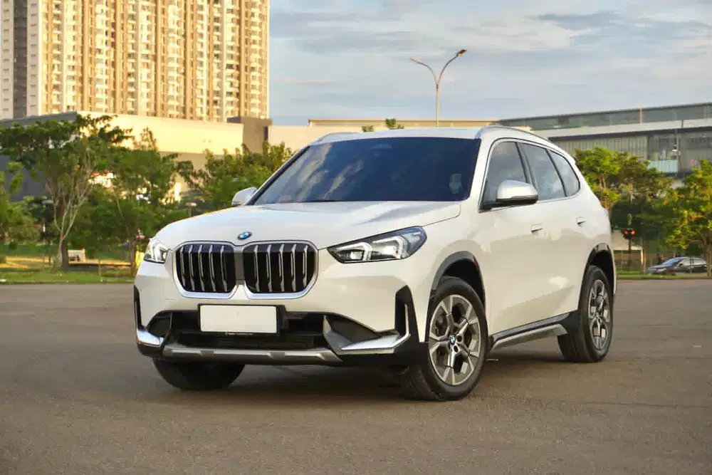 BMW X1 U11 Facelift sDrive18i B38 2024 Putih Mulus Terawat DP Ringan