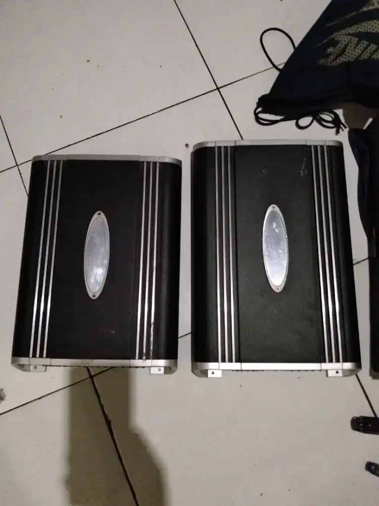Audio mobil power 4ch dan monoblok