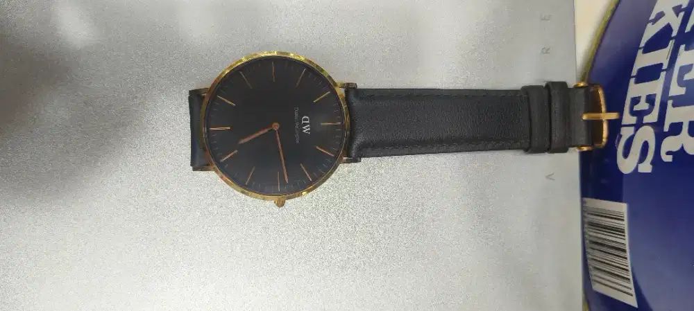 di jual jam tangan ori cwok merek DW