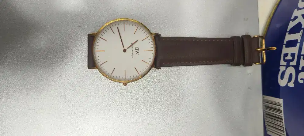 di jual jam tangan ori cwok merwk DW