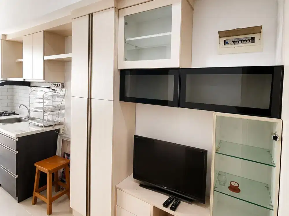Apartemen Vittoria Residence 2BR Furnish Akses Langsung Stasiun Bojong Indah Sewa Paling Murah