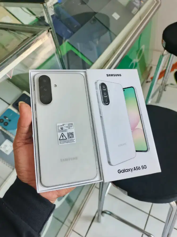 Samsung A56 5G (second like new)