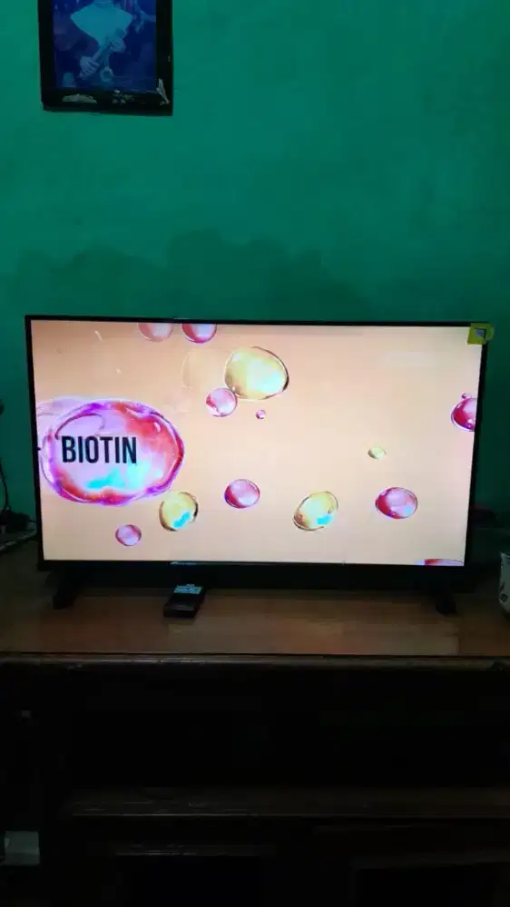 Mau jual aja nih tv Toshiba 32 inci sudah smart