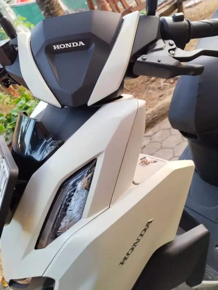 Honda Vario 160 cc low KM 2025