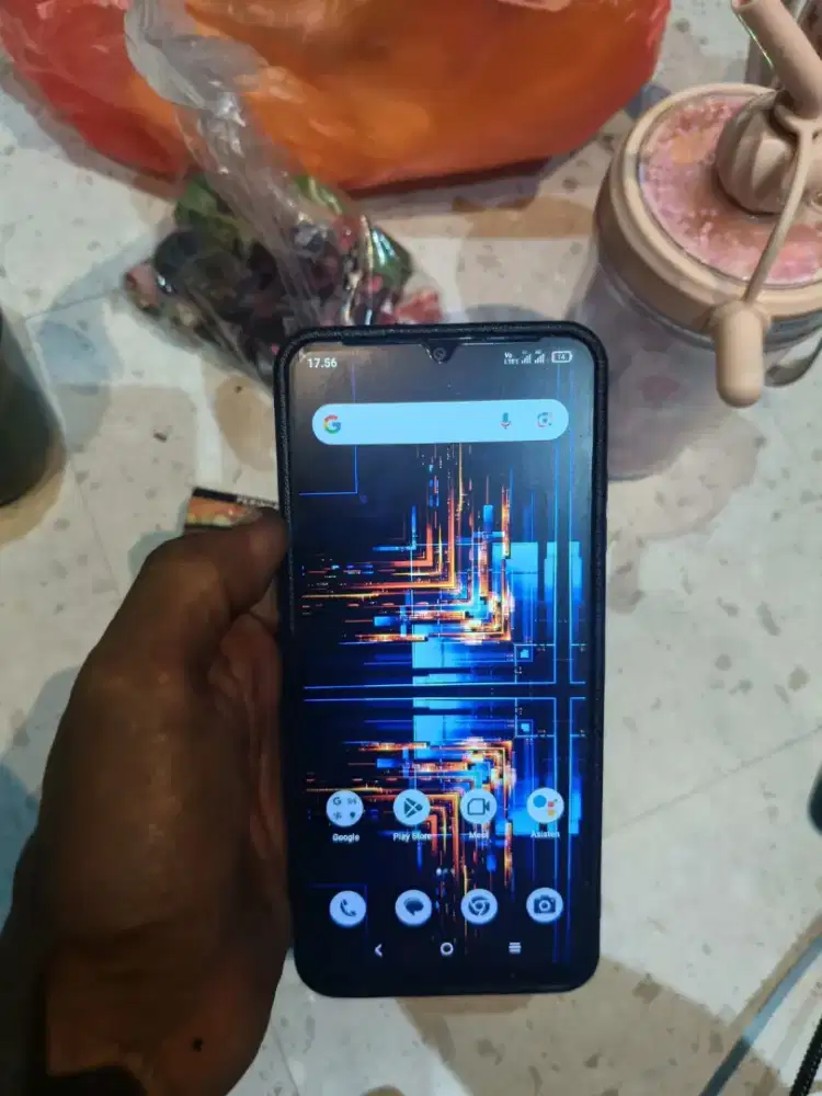 Sharp Aquos v7 plus
