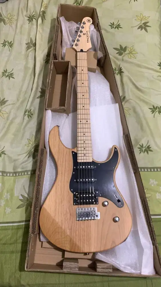 YAMAHA PACIFICA 112VMX 2ND MULUS + BONUS
