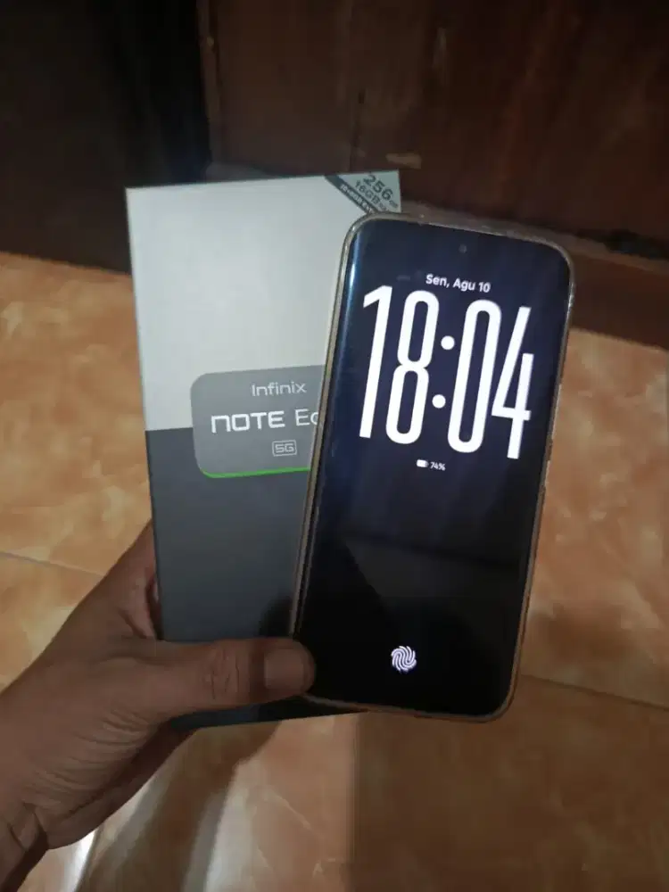 Second like new Infinix note edge 5g ram 8+8/256