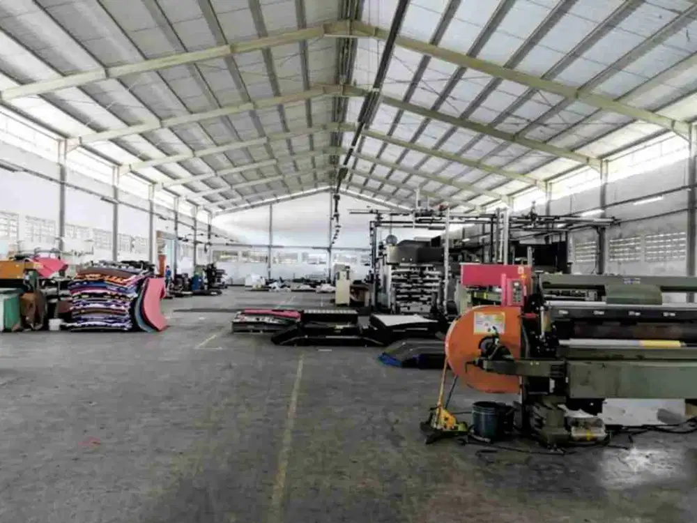 Eks Pabrik Gunung Putri Bogor | LT 17.685 m² | LB 6.075 m² | Akses Truk 20/40 Feet | SHGB