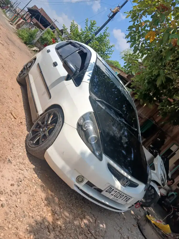Honda jazz 2008 ss lengkap hidup