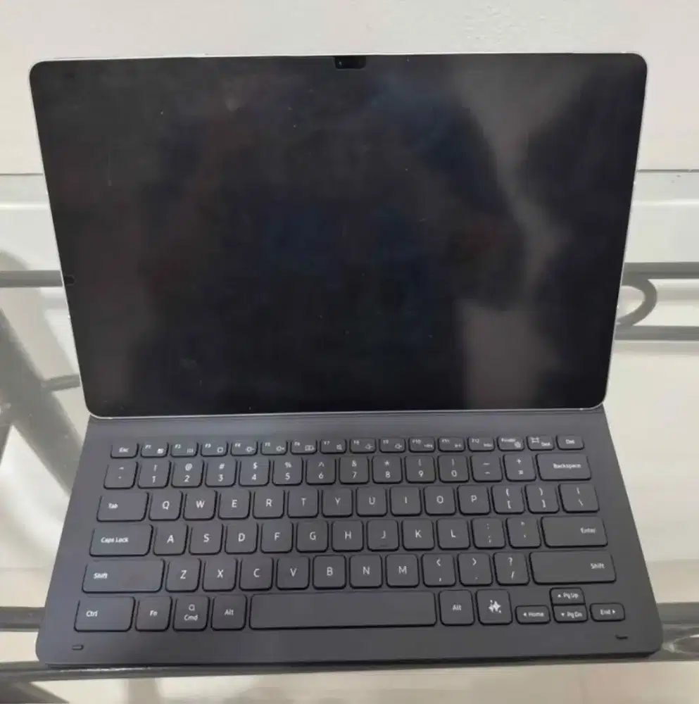 Galaxy tab S10 fe + 8/256 include keyboard