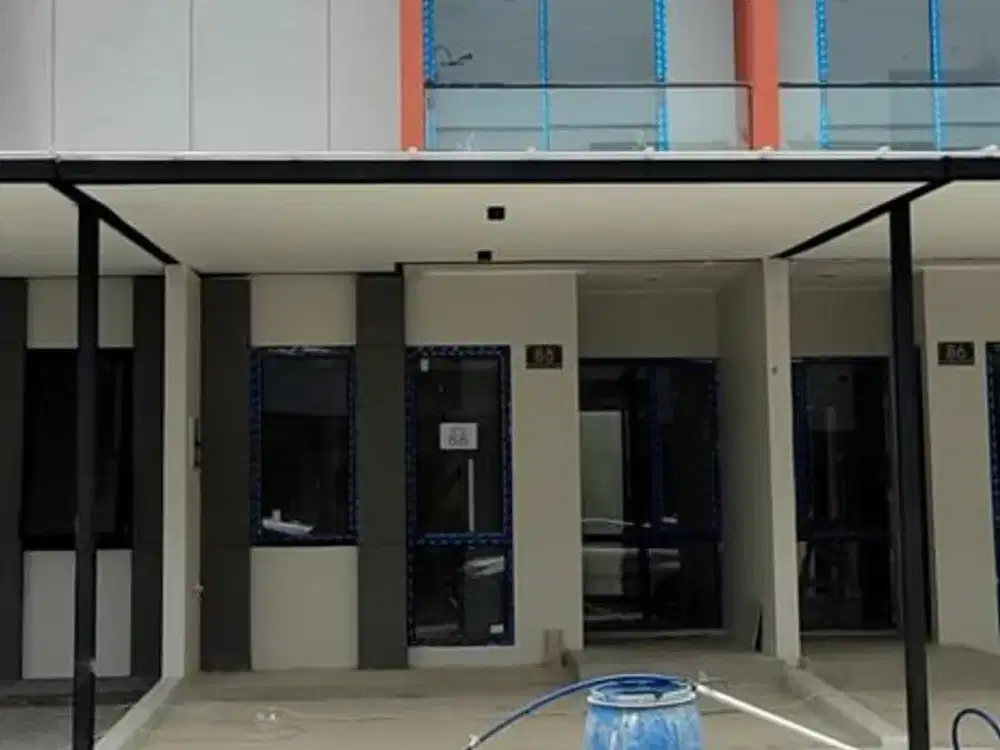 Disewakan Murah !!! Rumah Milenial PIK 2 Uk 4.5 x 15 Kosongan + AC Siap Huni. Jakarta Utara