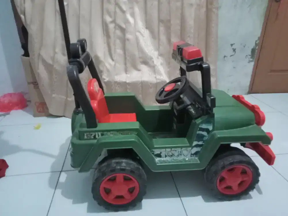 Mobilan anak anak 95% masih bagus
