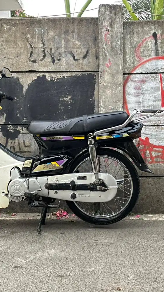 honda astrea prima