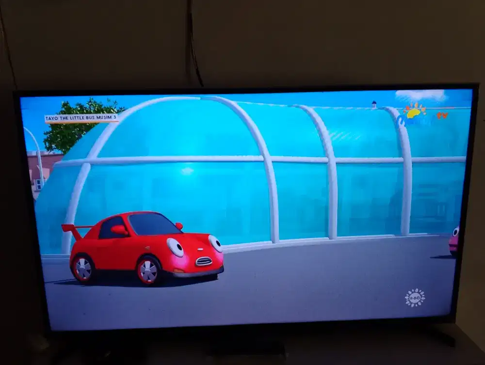 TV LED Samsung digital 43 in