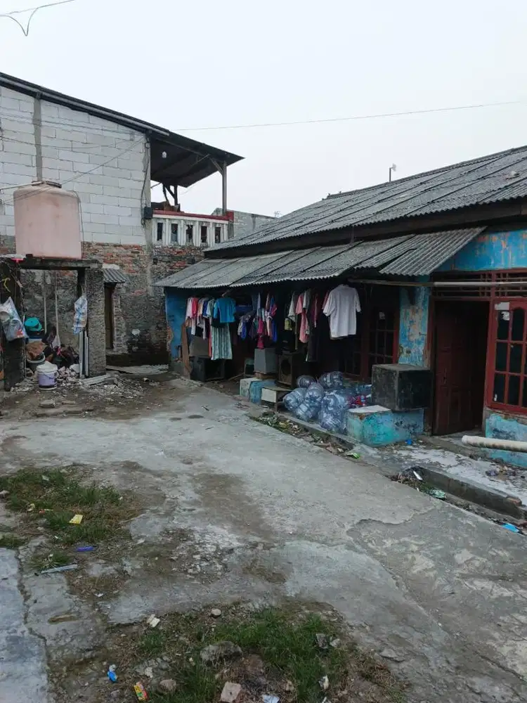 Dijual Tanah + Bangunan Kontrakan Deket Pintu 5 Kawasan Jababeka