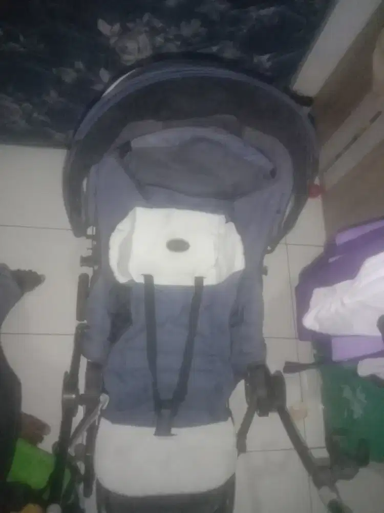 Kereta bayi piko kondisi baik