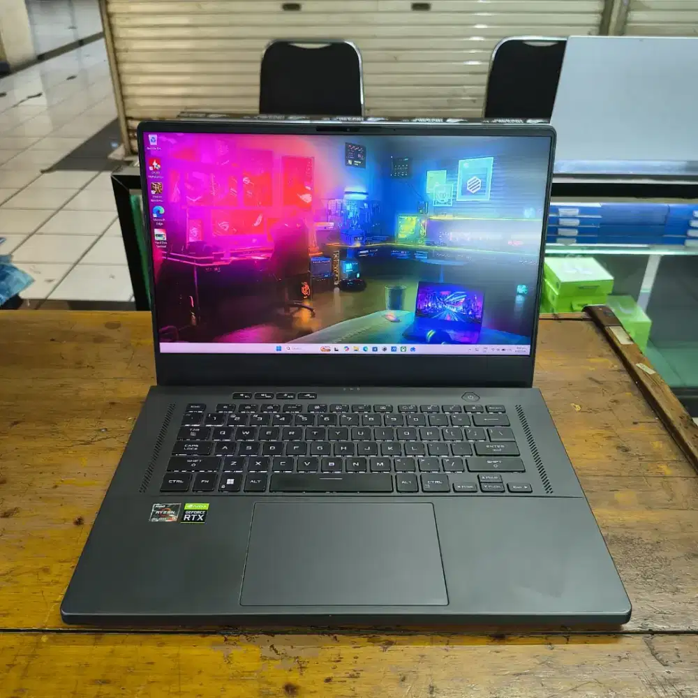 Asus Rog Zephyrus GA503RM RTX 3060 Ryzen 9-6900HS Ram 16GB SSD 1TB 15