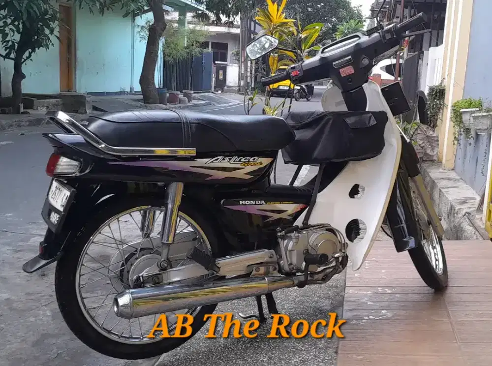 Honda Astrea Legenda Thn 2002
