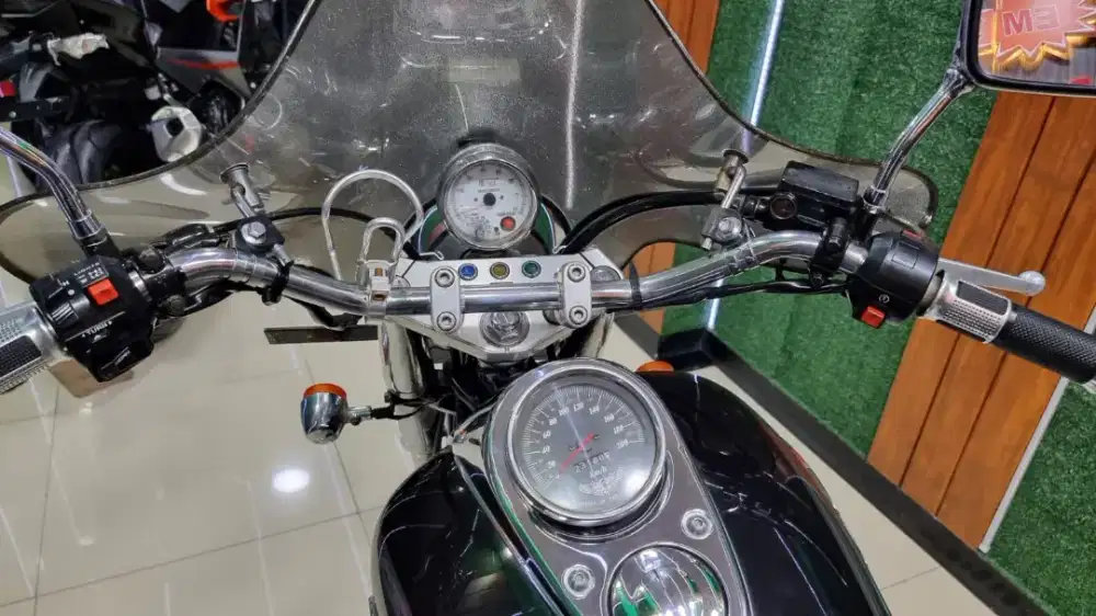 UD ENY MOTOR - Honda Phantom thn 2006 limit