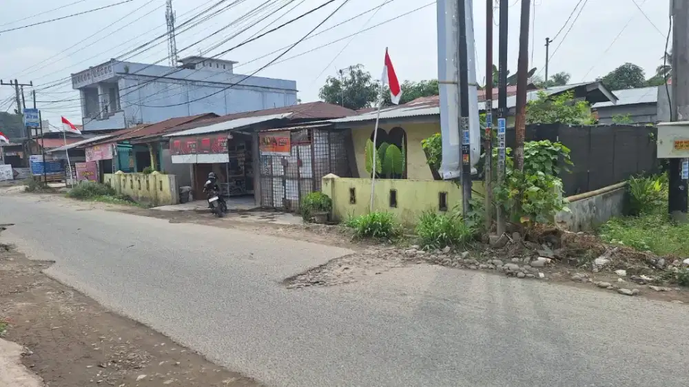 JUAL RUMAH DI PINGGIR JALAN BANDAR SETIA
