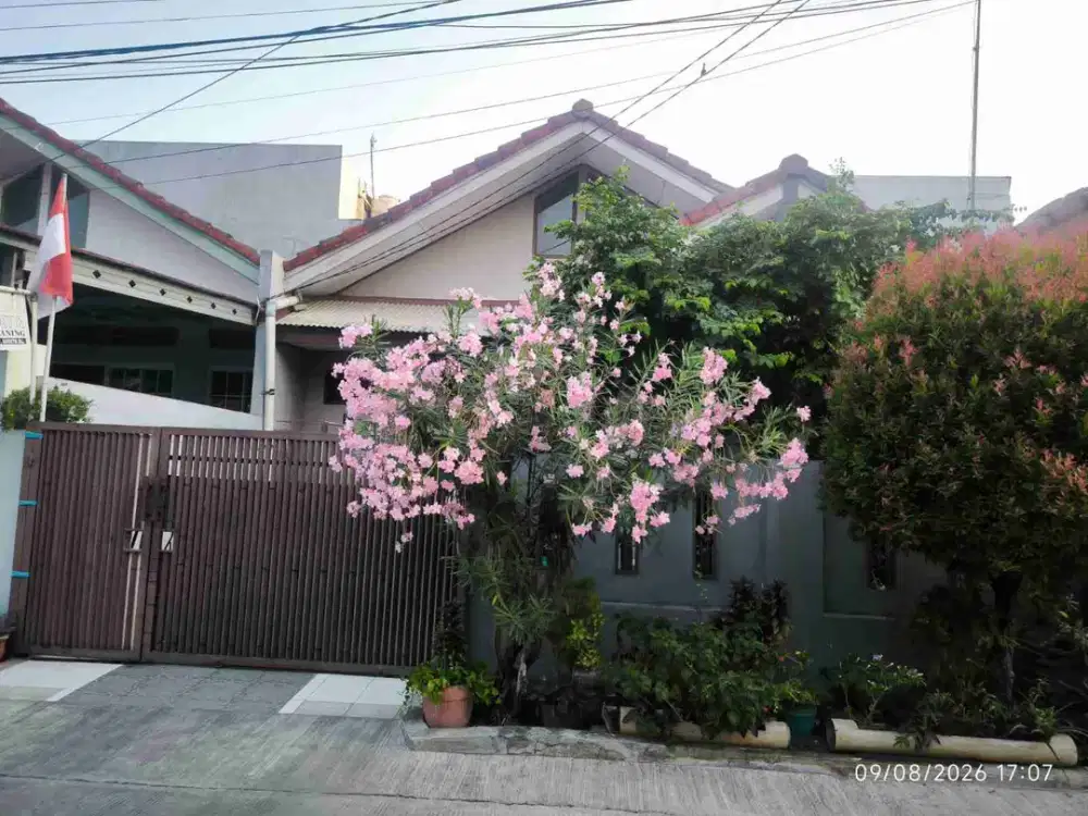 Dijual Rumah di Komplek Permata Harapan Baru, dekat Harapan Indah
Kota Bekasi
