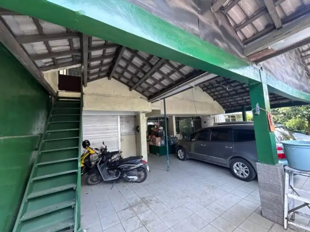 Dijual rumah 2 lantai , hook , Prapen Indah Pojok, Surabaya Selatan