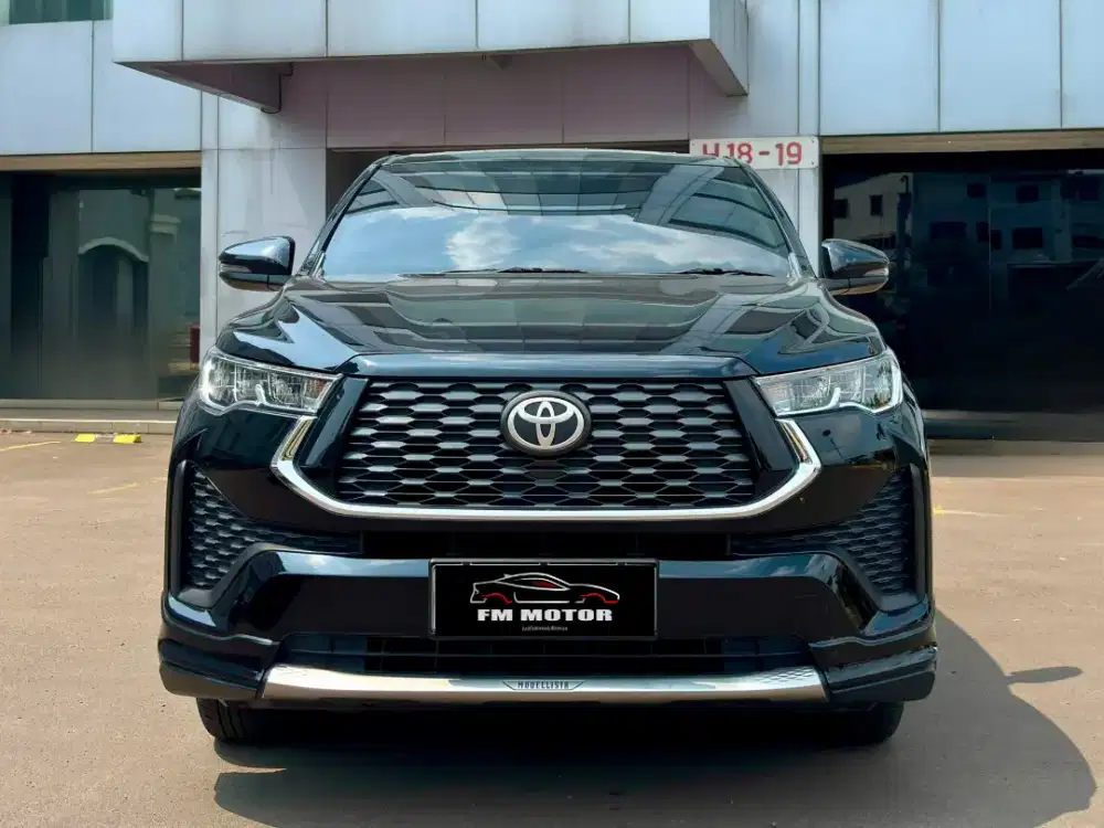 Toyota Innova Zenix V Hybrid Modelista RSE 2024 / 2025 AT 2.0
