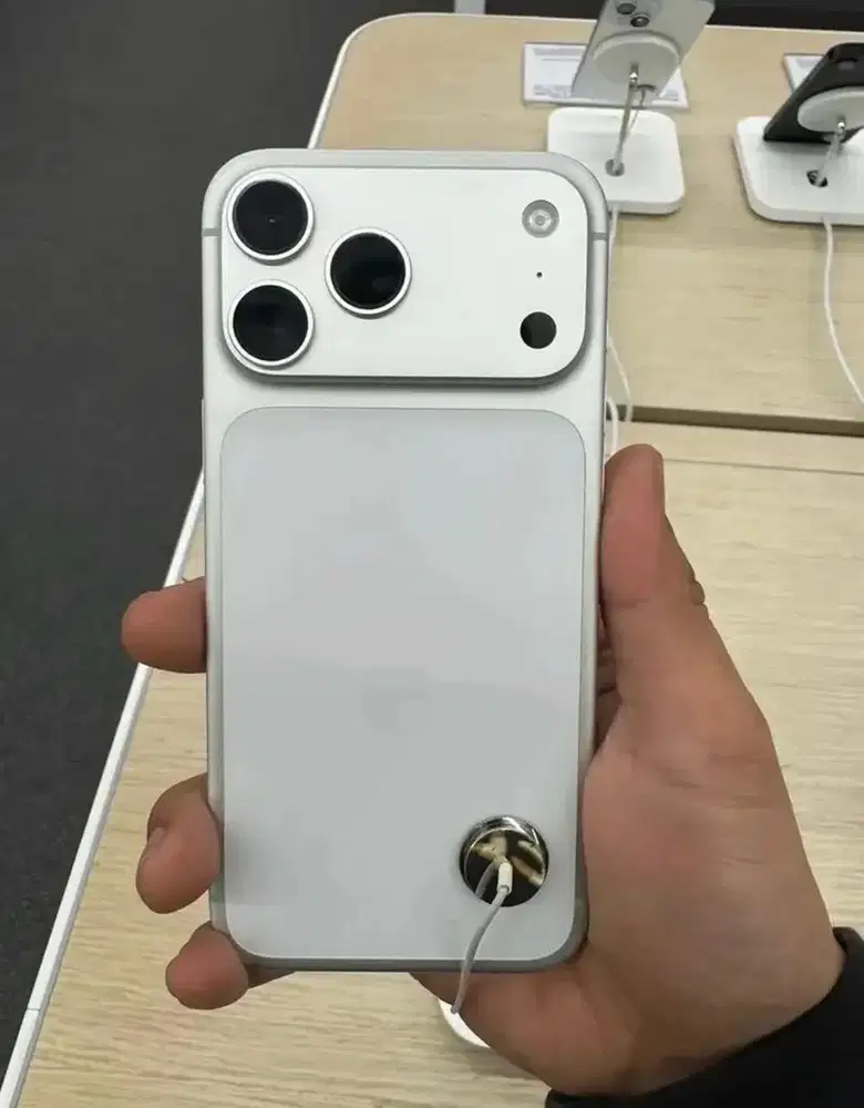 Cicilan iPhone 17 Pro mulai dari 1jutaan