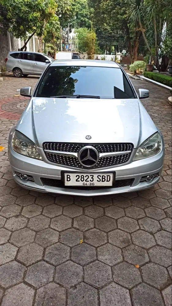 mercy c200 pemakai langsung tidak ada PR km rendah plat dki ganjil