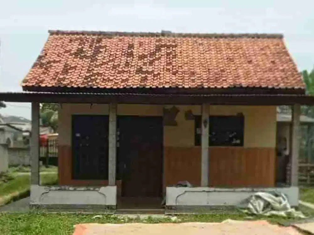 Rumah belakang univ Esa unggul citra raya Tangerang