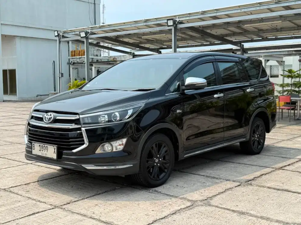 [Km 50k] Toyota Innova 2.0 Venturer 2018