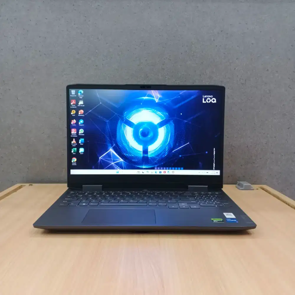 LENOVO LOQ 15IRH8